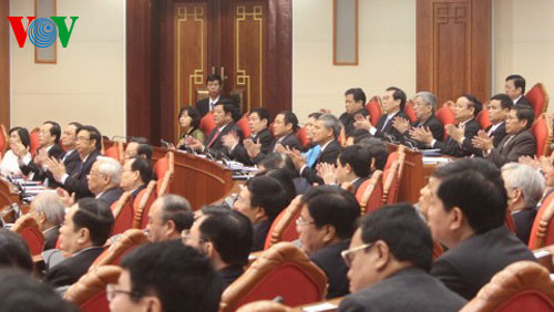 Các đại biểu tham dự phiên khai mạc Hội nghị TW 8, khóa 11