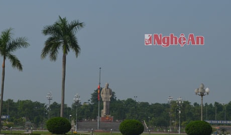 Quảng trường Hồ Chí Minh.