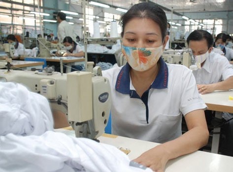 Số người tham gia BHTN tăng dần qua các năm   (Ảnh minh họa: vnexpress.net)