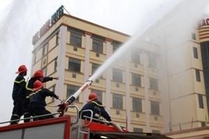  Diễn tập chữa cháy tại tuần lễ an toàn, vệ sinh lao động. Ảnh minh họa: TTXVN