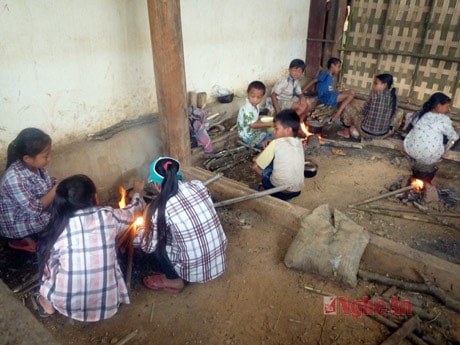 Bếp ăn bán trú của trường THCS Mai Sơn - Tương Dương