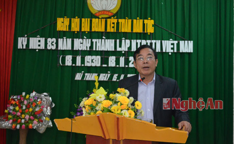 Đồng chí Nguyễn Văn Huy - Chủ tịch MTTQ tỉnh phát biểu tại Ngày hội đại đoàn kết toàn dân Khối Hải Thanh - phường Nghi Hải