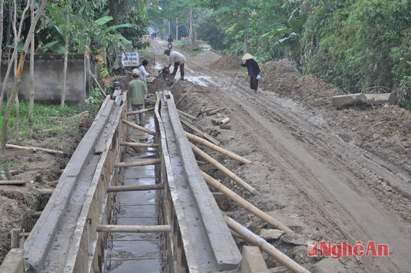 Xây dựng công trình mương thoát nước tại xã Nghi Kim – TP Vinh