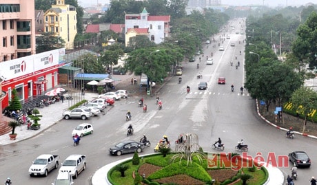 Toàn cảnh đường Hồ Tùng Mậu (TP. Vinh).