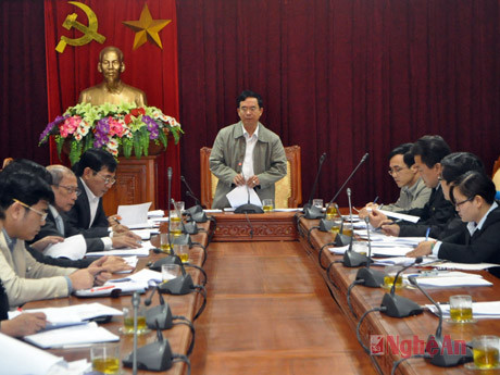 Đồng chí Nguyễn Hữu Lậm phát biểu tại cuộc thẩm tra