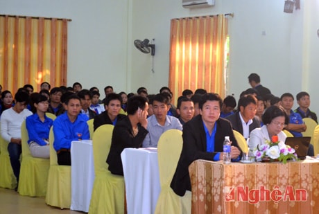 Đại biểu tham dự diễn đàn