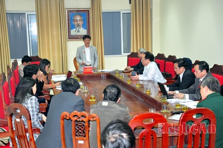 Toàn cảnh phiên thảo luận tại tổ đại biểu số 6