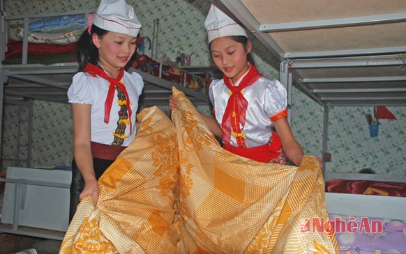 Niềm vui có chăn mới ấm áp.