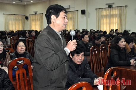 Cử tri thẳng thắn đề xuất nhiều vấn đề.