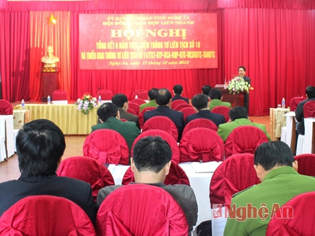 Đồng chí Thái Văn Hằng phát biểu tại hội nghị.