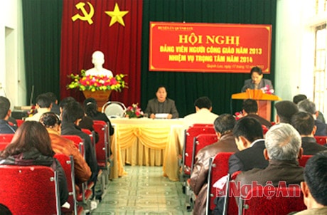 Toàn cảnh hội nghị.