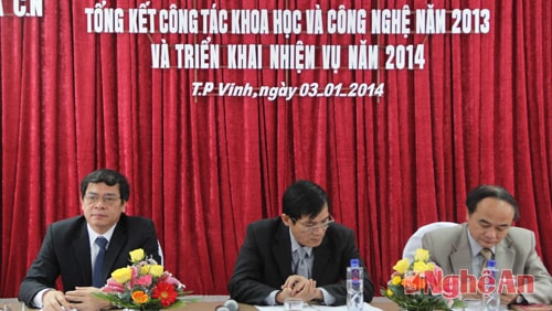 Đoàn chủ trì hội nghị tổng kết khoa học công nghệ