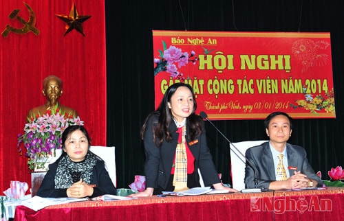 Đc Phạm Thị Hồng Toan chủ trì hội nghị