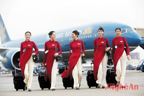 Các nữ tiếp viên hãng Hàng không Vietnam Arilines