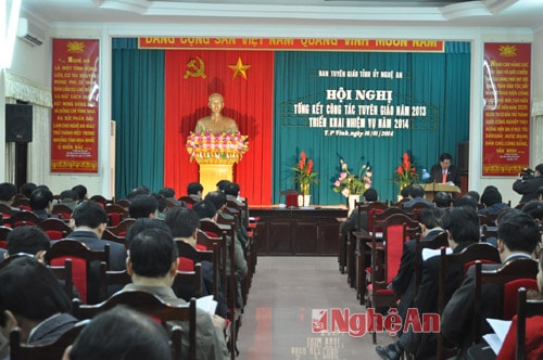 Toàn cảnh hội nghị triển khai công tác tuyên giáo năm 2014