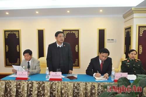 Đồng chí Phó trưởng ban Nội chính Trung ương - Phan Đình Trạc phát biểu tại hội nghị
