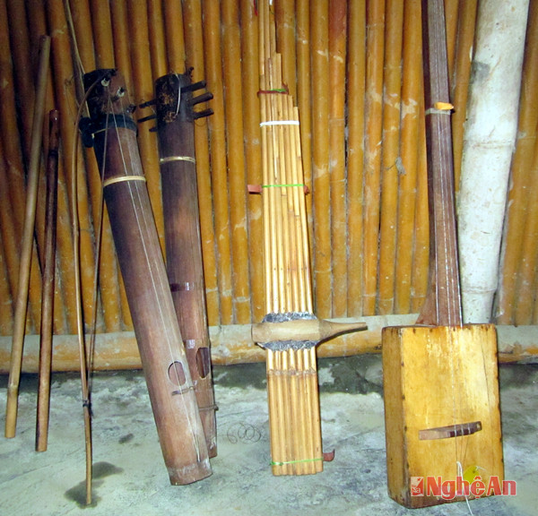 Những nhạc cụ dân tộc thiểu số ở Con Cuông.