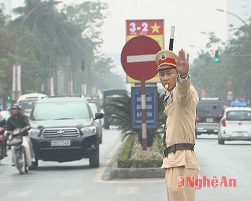 Thường trực đảm bảo TTATGT tại các tuyến trọng điểm