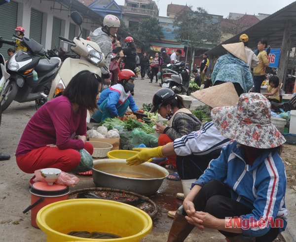 Cá, lươn ở các chợ cơ bản ngang với giá ngang bằng với giá ngày thường