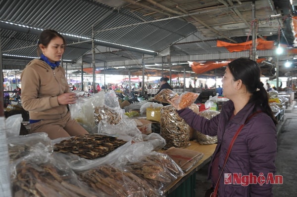 Mặt hàng khô đắt hàng