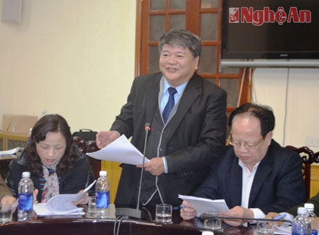 Lãnh đạo Sở Xây dựng phát biểu ý kiến
