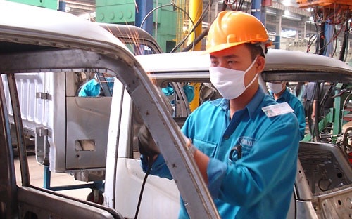Chính các loại xe tải, xe bus đã giúp Trường Hải hay Vinaxuki tăng trưởng mạnh, tự tạo nguồn lực để nuôi giấc mộng sản xuất xe hơi của mình - Ảnh: Đức Thọ.