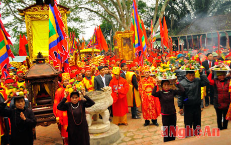 Lễ tế ở chùa Bà Bụt