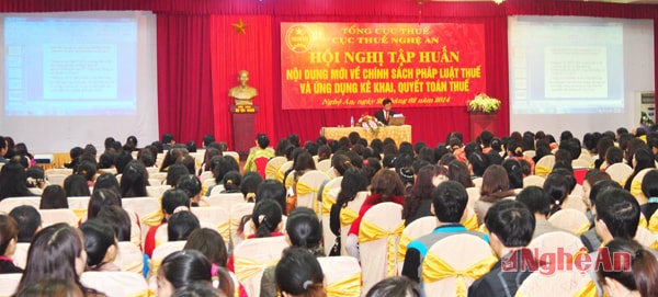 Toàn cảnh Hội nghị tập huấn. 