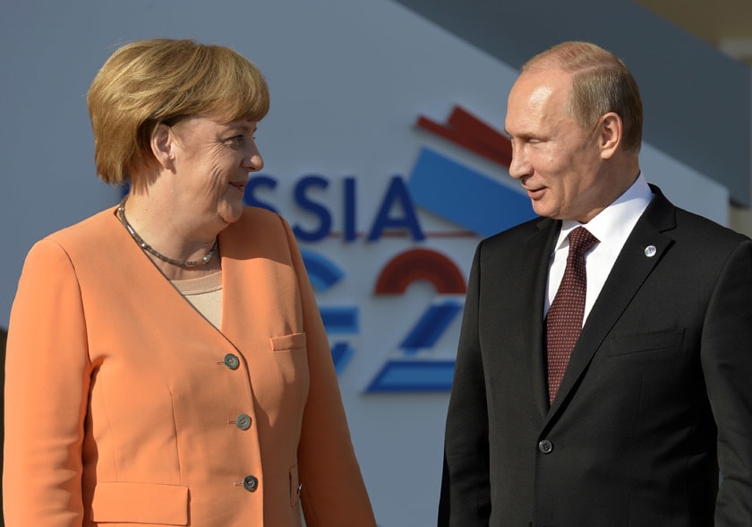 Tổng thống Nga Putin và Thủ tướng Đức Merkel tại Hội nghị thượng đỉnh G20 ở Saint Petersburg ngày 5/9/2013. (Ảnh: AFP)