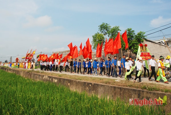 Lễ hội Đền Cồng. Ảnh: TT
