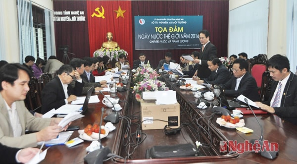 Toàn cảnh buổi tọa đàm.