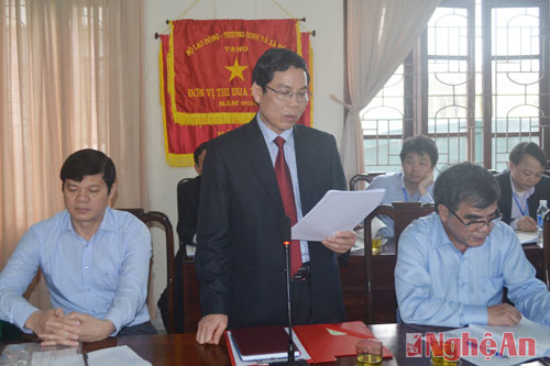 Đ/c Nguyễn Bằng Toàn – Giám đốc Sở LĐTB&XH báo cáo tại buổi làm việc