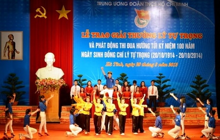 Lễ trao Giải thưởng Lý Tự Trọng năm 2013