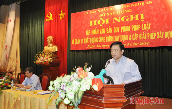 Đồng chí Huỳnh Thanh Điền- Phó chủ tịch UBND tỉnh phát biểu tại hội nghị.