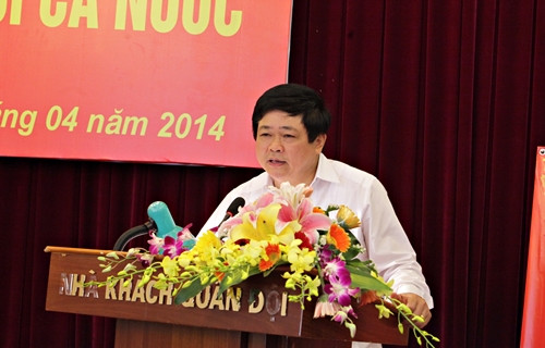Đồng chí Nguyễn Thế Kỷ - Phó trưởng Ban Tuyên giáo Trung ương phát biểu tại hội thảo