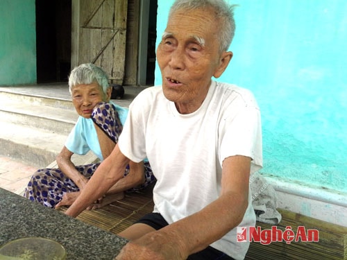 Ông bà Nguyễn Xuân Phác, Võ Thị Mợi đang sống nhưng được khai là đã chết.