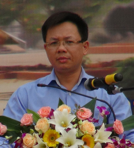 Đồng chí Trần Thanh Hà, Chánh văn phòng UBND tỉnh Điện Biên đã công bố Quyết định. 