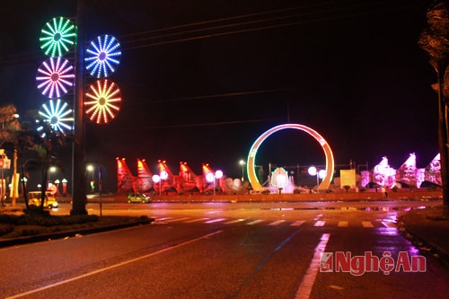 Quảng trường Bình Minh - 1 giờ sáng ngày 1/5.