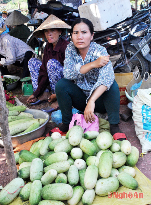 Dưa Mẹo ở chợ Quỳ Hợp