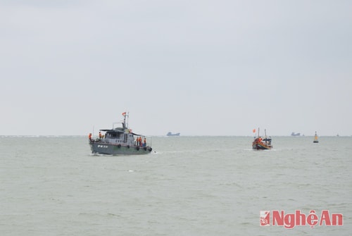 Tàu BP 06 – 11.01 lai dắt tàu bị nạn trở về
