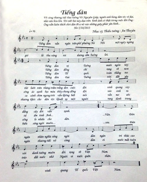 l Bản nhạc Tiếng đàn.