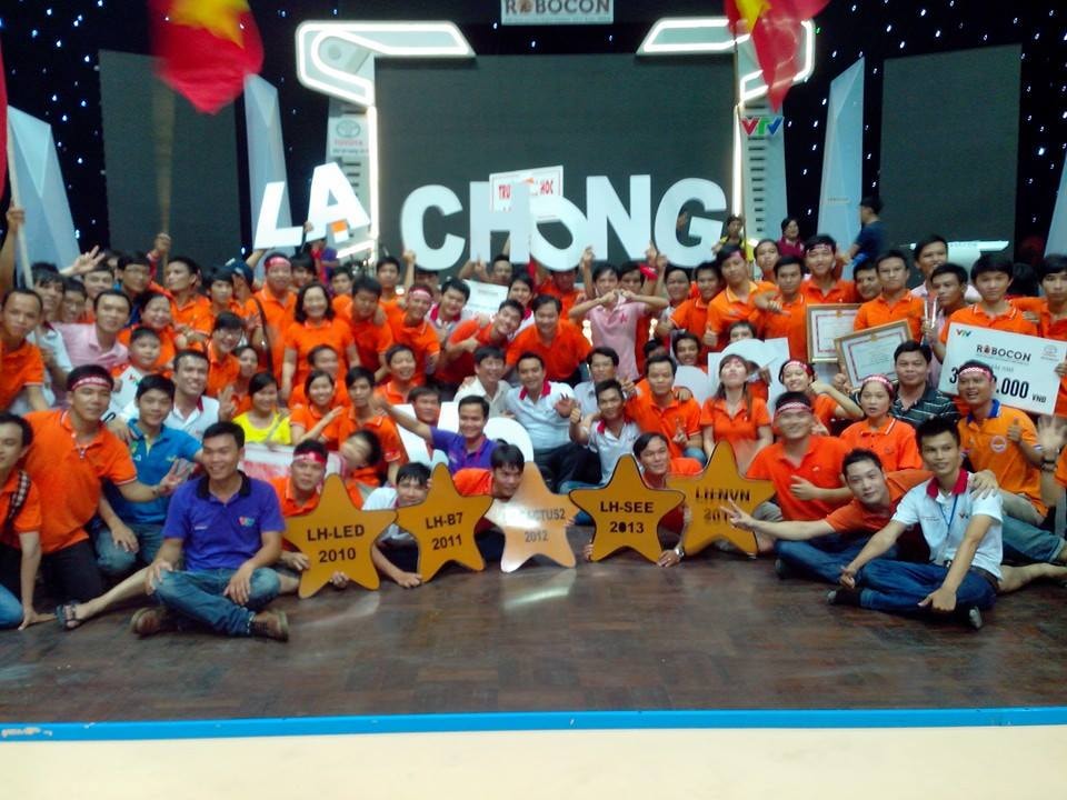 ĐH Lạc Hồng đã có 5 năm thống trị đấu trường Robocon Việt Nam