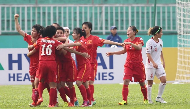 Đội tuyển Việt Nam mở toang cánh cửa vào đá trận play-off sau chiến thắng 3-1 trước Jordan. Ảnh: Quang Nhựt