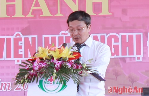 Bác sĩ CKII Nguyễn Danh Linh báo cáo quá trình thực hiện dự án.