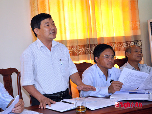 Phó Chủ tịch UBND huyện Nguyễn Minh Hạnh phát biểu.