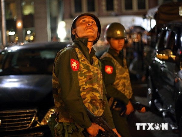 Cảnh sát Myanmar. (Nguồn: AFP/TTXVN) Cảnh sát Myanmar. (Nguồn: AFP/TTXVN)