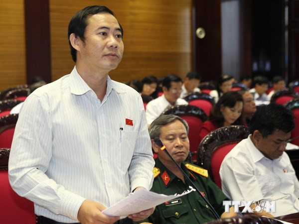 Đại biểu Quốc hội tỉnh Phú Yên Nguyễn Thái Học phát biểu ý kiến. Ảnh: TTXVN