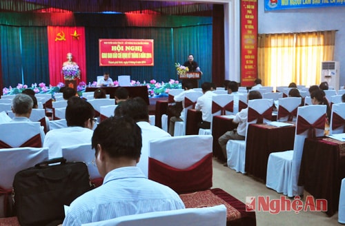 Toàn cảnh hội nghị giao ban.