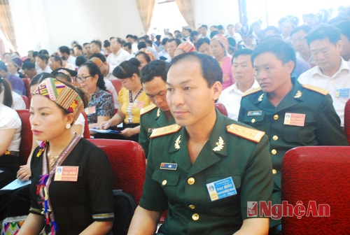 Các đại biểu tham dự đại hội