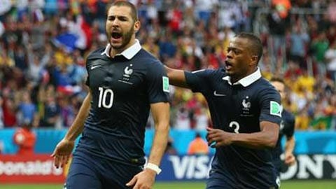 Benzema tỏa sáng giúp Pháp giành thắng lợi dễ dàng